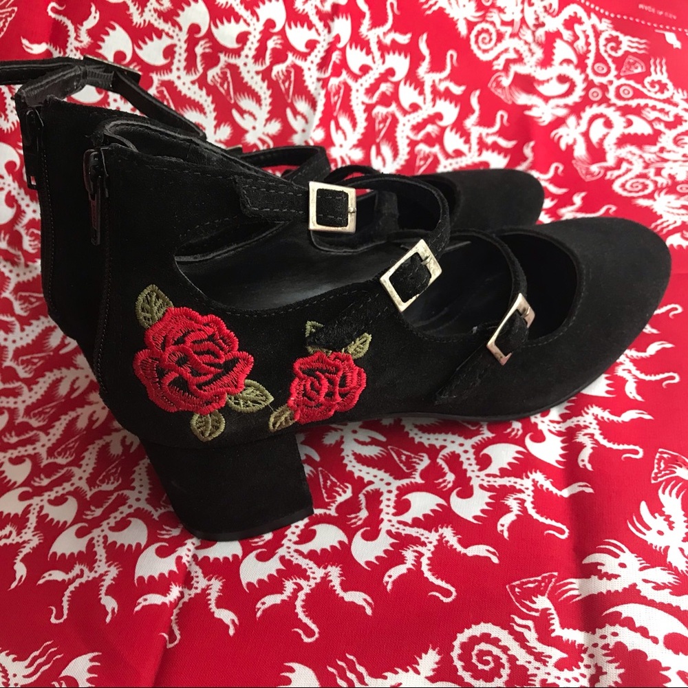 Steve Madden Rose Heels